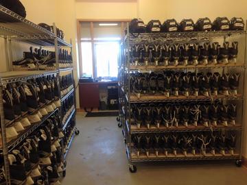 skates